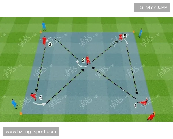 深度解析现代足球战术体系与全球联赛文化交织发展的新趋势探微路